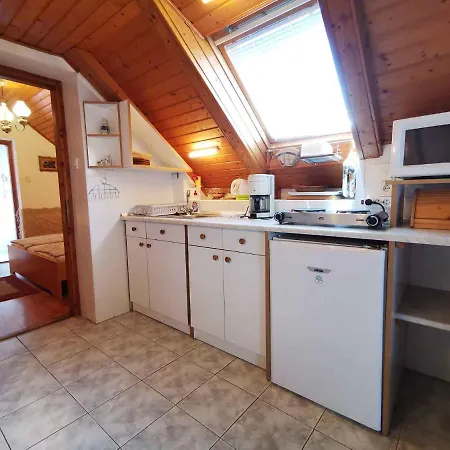 In - Balaton 18886 度假居 Hévíz