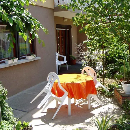 In - Balaton 18886 Hévíz